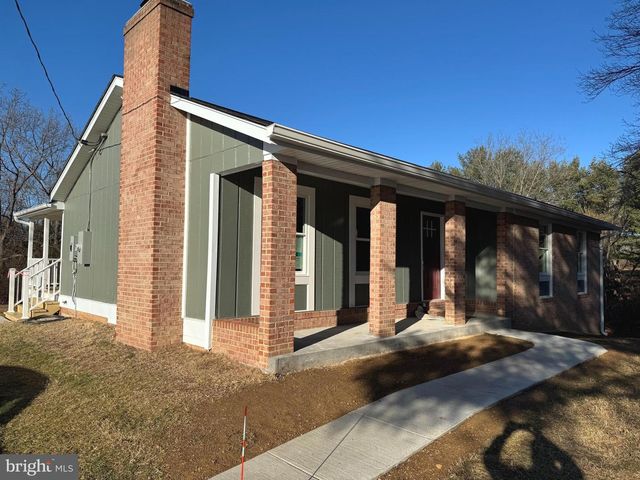 226 PEACH GROVE LN, Clear Brook, VA 22624