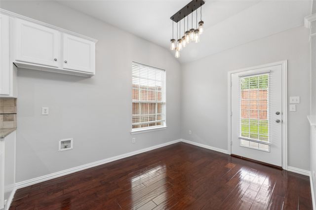 302 Highland Glen Drive, Wylie, TX 75098