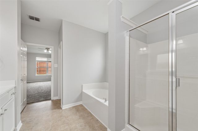 302 Highland Glen Drive, Wylie, TX 75098