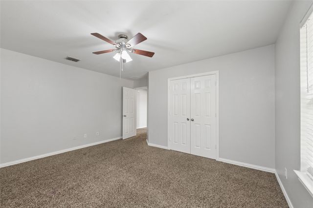 302 Highland Glen Drive, Wylie, TX 75098