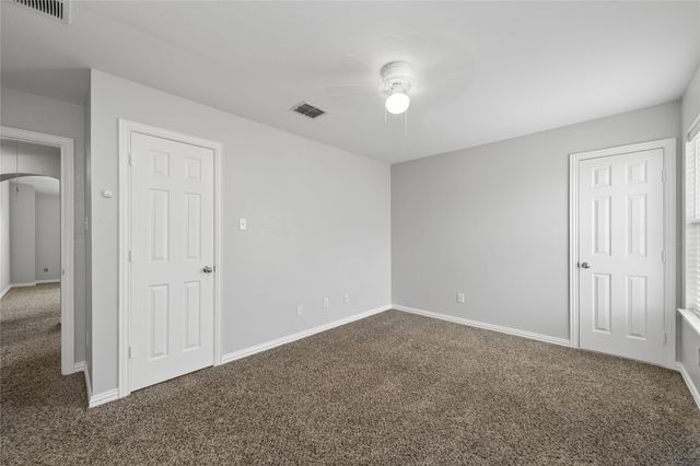 302 Highland Glen Drive, Wylie, TX 75098