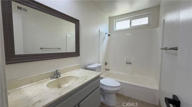 15923 La Forge B, Whittier, CA 90603