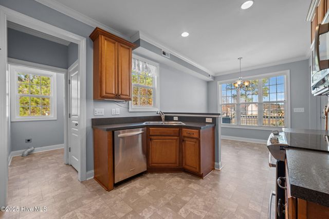 811 Bayhill Court, Greenville, NC 27858