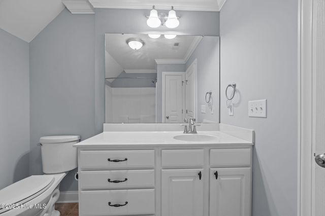 811 Bayhill Court, Greenville, NC 27858