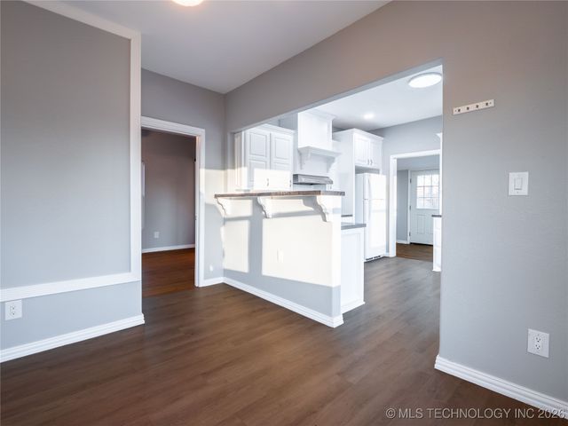 3310 S Main Street, Savanna, OK 74501