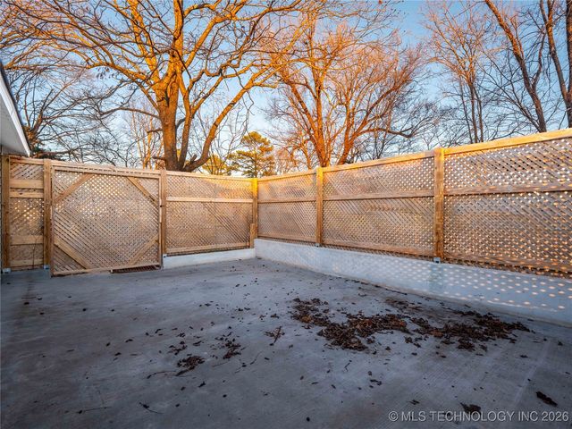 3310 S Main Street, Savanna, OK 74501