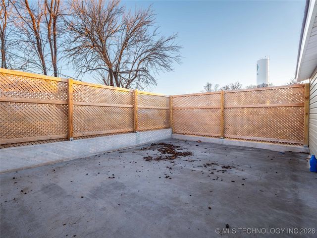 3310 S Main Street, Savanna, OK 74501