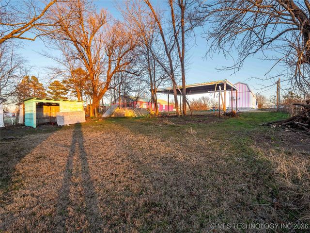 3310 S Main Street, Savanna, OK 74501