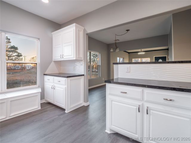 3310 S Main Street, Savanna, OK 74501