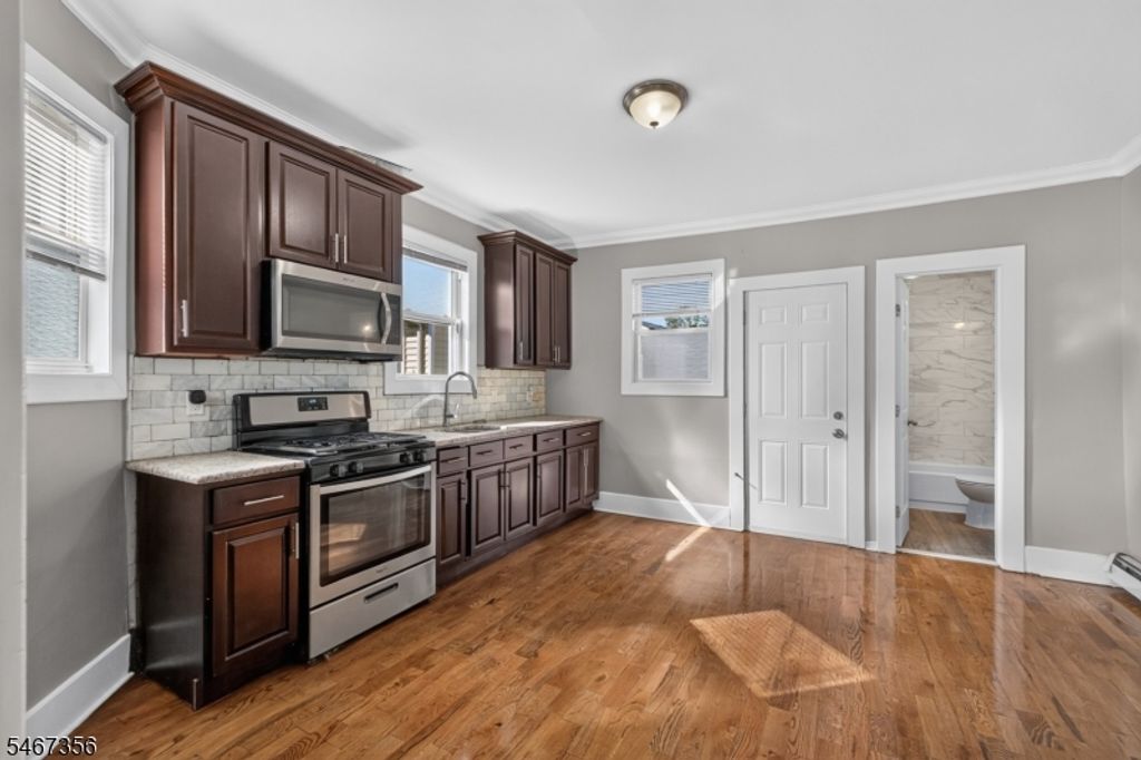 72 Summer Ave, Newark City, NJ 07104 — exterior