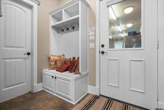 23220 Bridle View Dr, Lindale, TX 75771