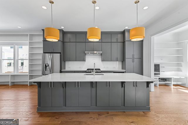 614 Brennan Drive, Decatur, GA 30033