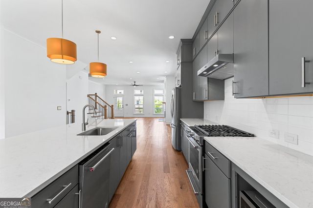614 Brennan Drive, Decatur, GA 30033