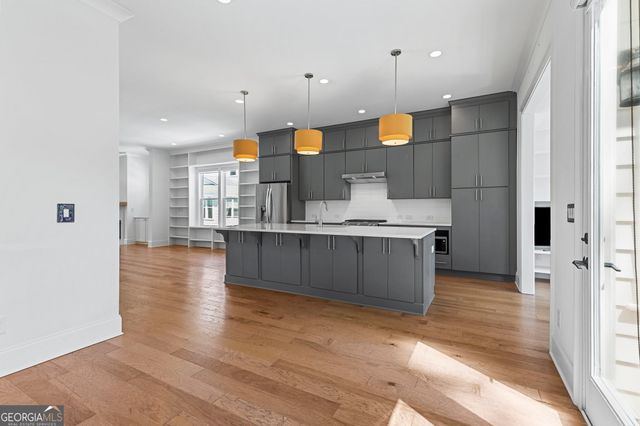 614 Brennan Drive, Decatur, GA 30033