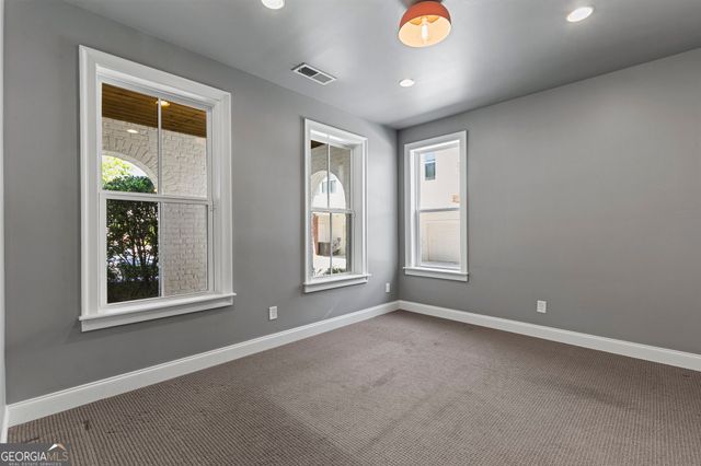 614 Brennan Drive, Decatur, GA 30033