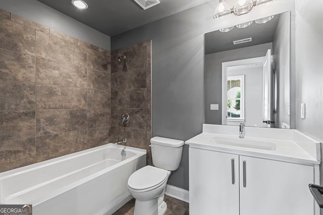 614 Brennan Drive, Decatur, GA 30033