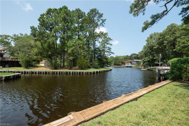449 Discovery RD, Virginia Beach, VA 23451