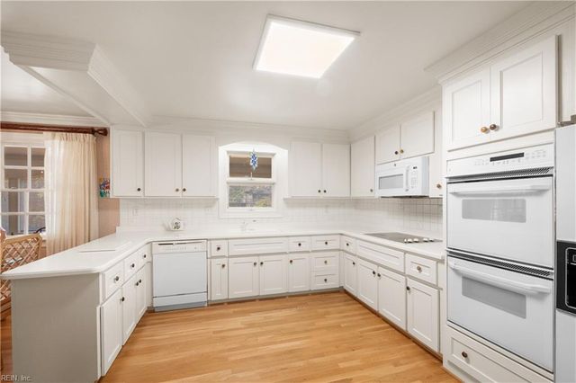 449 Discovery RD, Virginia Beach, VA 23451