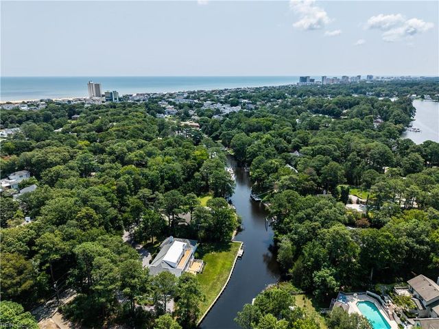 449 Discovery RD, Virginia Beach, VA 23451