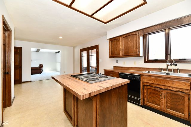 579 Ridge Road, Greenwood, IN 46142