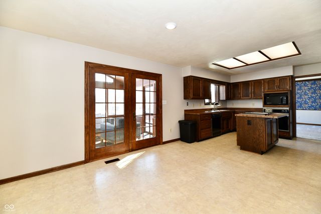 579 Ridge Road, Greenwood, IN 46142