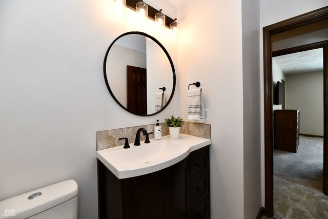 579 Ridge Road, Greenwood, IN 46142