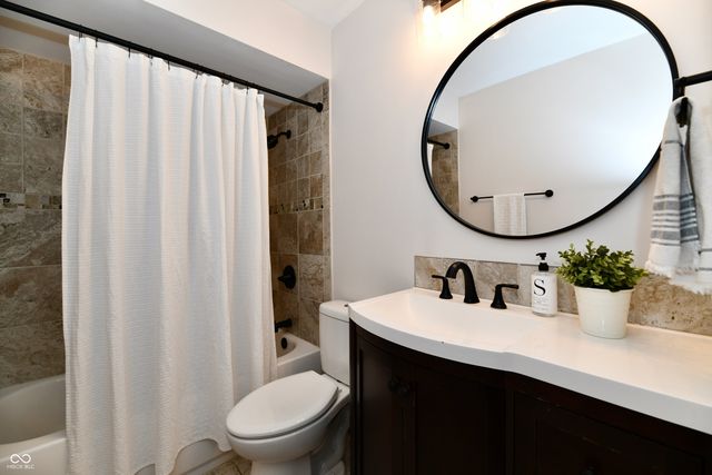 579 Ridge Road, Greenwood, IN 46142