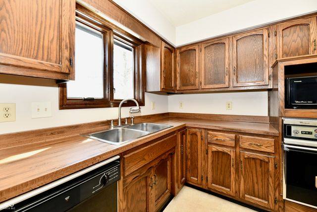 579 Ridge Road, Greenwood, IN 46142