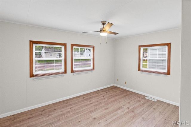 1104 BEL AIRE Drive, Belleville, IL 62220