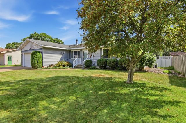 1815 Frisbie Lane, Eau Claire, WI 54703