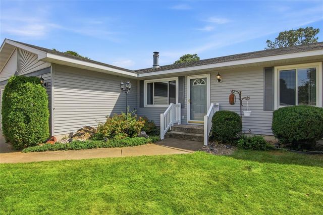 1815 Frisbie Lane, Eau Claire, WI 54703