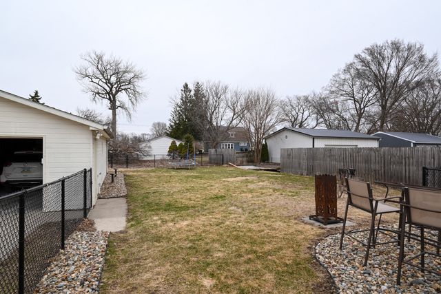 1111 Ford Street, Kelley, IA 50134