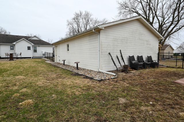 1111 Ford Street, Kelley, IA 50134