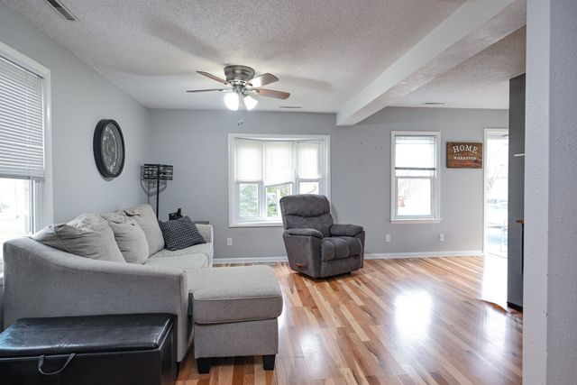 1111 Ford Street, Kelley, IA 50134