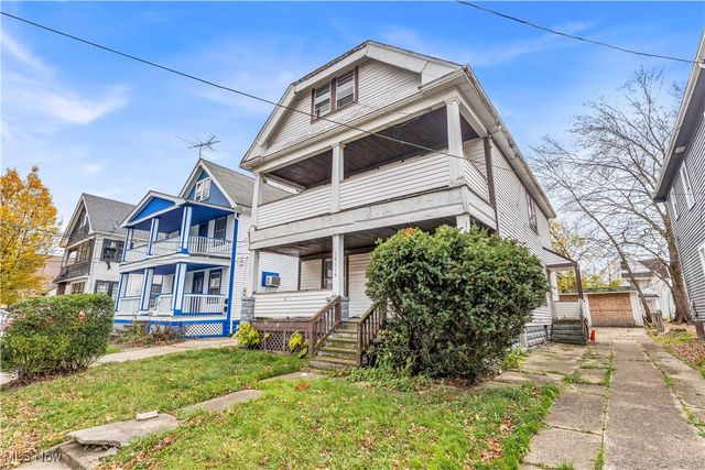 16110 Huntmere Avenue, Cleveland, OH 44110