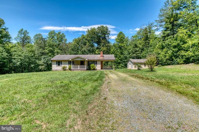 803 WEAVER HOLLOW RD, Banco, VA 22711