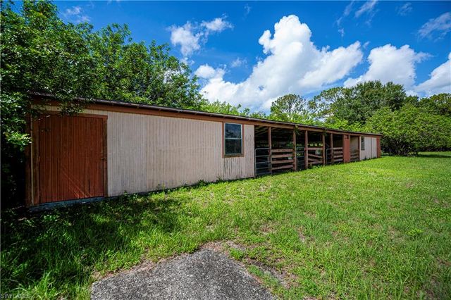 1200 Tampa AVE, Clewiston, FL 33440