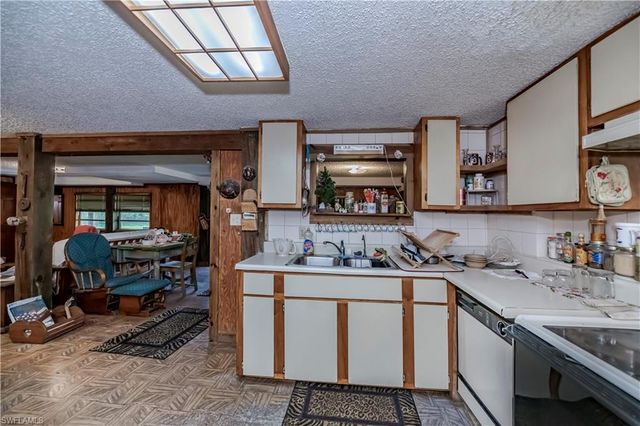 1200 Tampa AVE, Clewiston, FL 33440