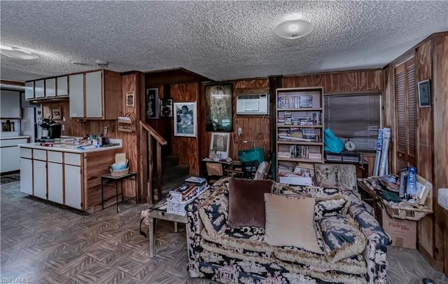 1200 Tampa AVE, Clewiston, FL 33440