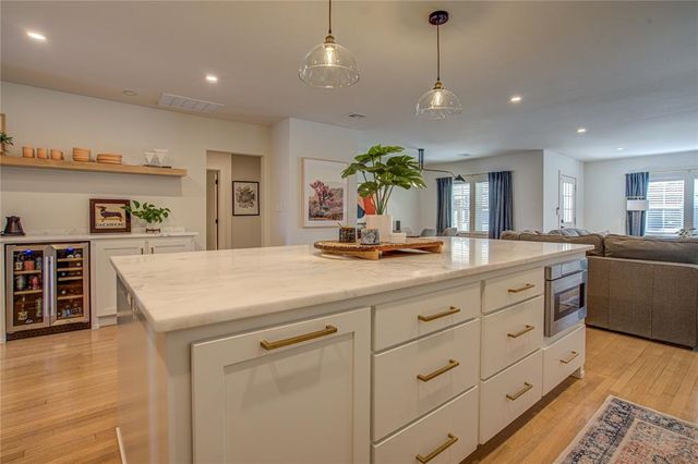 805 NW 49th Street, Oklahoma City, OK 73118