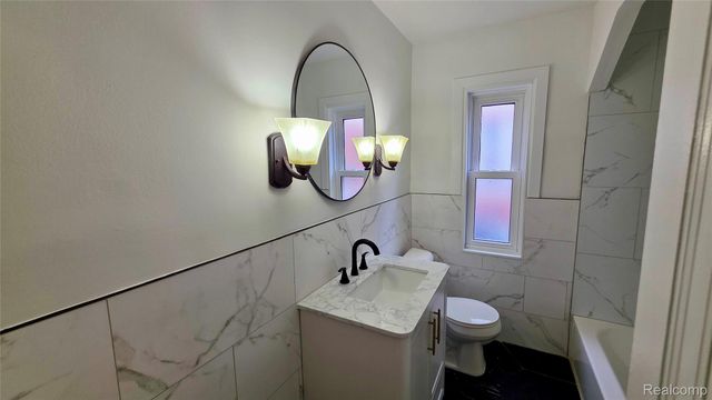 11750 Elmdale Street, Detroit, MI 48213