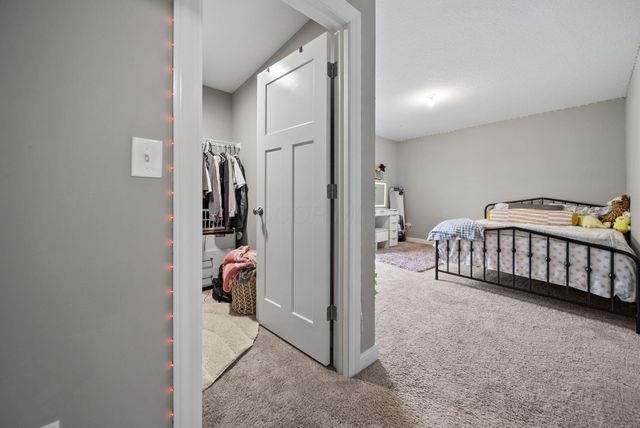 765 Avebury Drive, Pickerington, OH 43147
