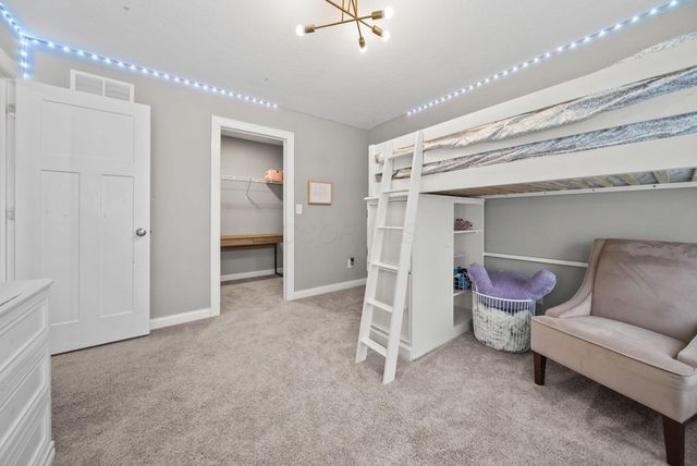 765 Avebury Drive, Pickerington, OH 43147