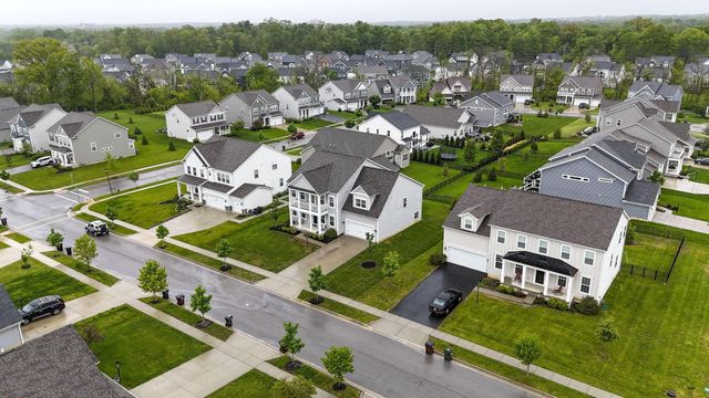 765 Avebury Drive, Pickerington, OH 43147