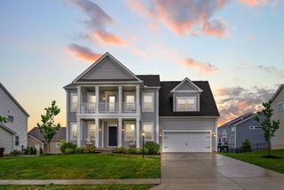 765 Avebury Drive, Pickerington, OH 43147