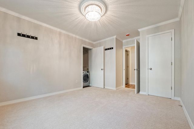 3120 Hennepin Avenue 107, Minneapolis, MN 55408
