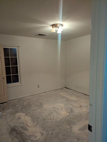 6339 N Palm Avenue, Fresno, CA 93704