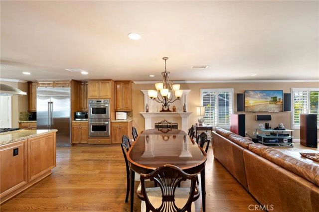 18452 Carnaby, Huntington Beach, CA 92648