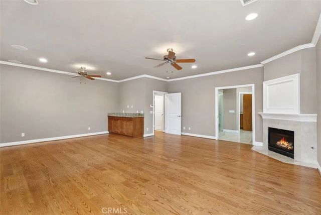 18452 Carnaby, Huntington Beach, CA 92648