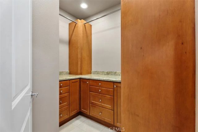 18452 Carnaby, Huntington Beach, CA 92648